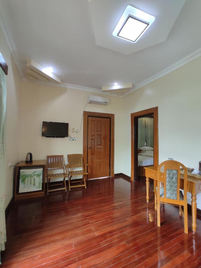 Attran Hotel Mawlamyine Bagian luar foto