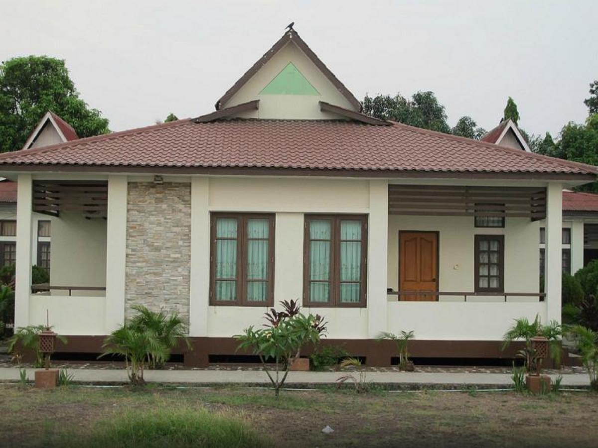 Attran Hotel Mawlamyine Bagian luar foto
